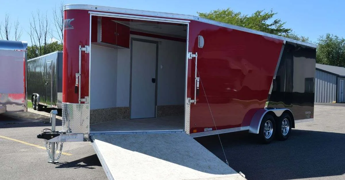 10 Questions To Ask Before Buying From a Trailer Store